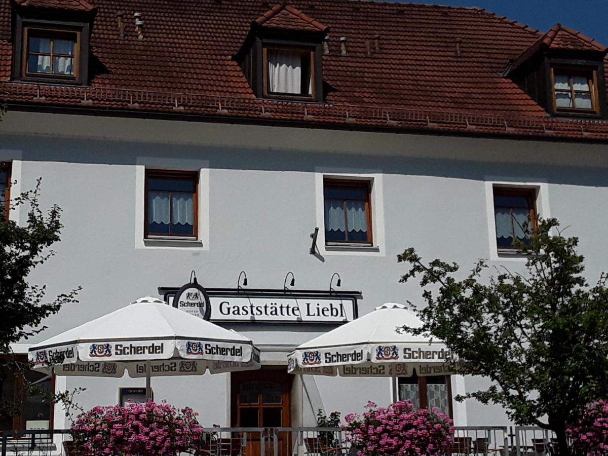 Gaststaette Liebl 호텔 Wiesent 외부 사진