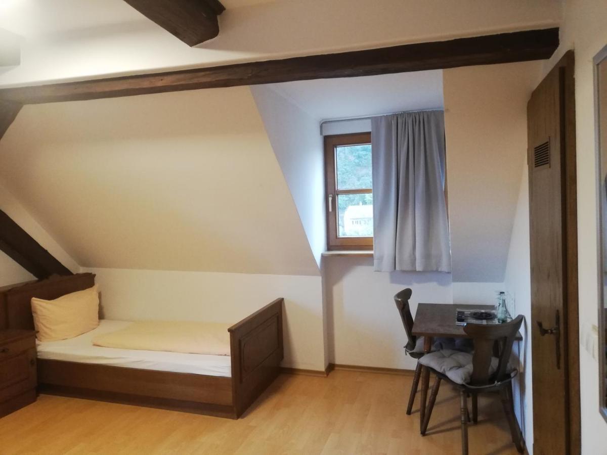 Gaststaette Liebl 호텔 Wiesent 외부 사진